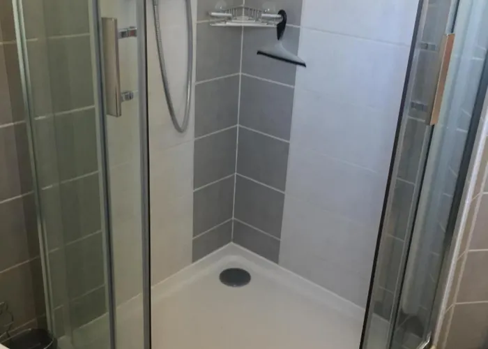 Les Anthemis- Bord De Apartamento *